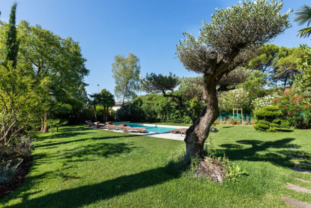 Villa Casa-Friuli.com Pool und Garten